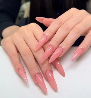 ネイル H3 Nail Miniのネイルデザイン