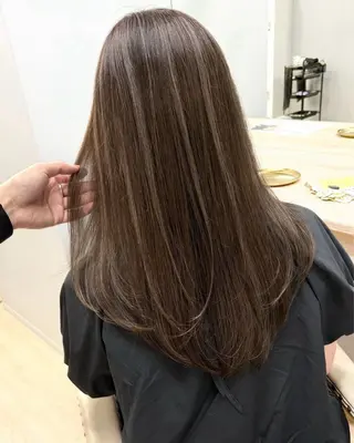 セミロング カラー ヘアアレンジ 🫧透明感カラー/ Wカラー🫧namiのヘアスタイル