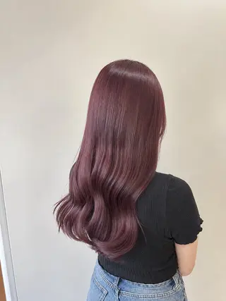 ロング カラー 林 すずかのヘアスタイル