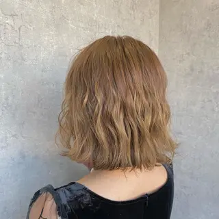 ミディアム カラー パーマ ヘアアレンジ 🤍透明感カラー🤍 Ryujiのヘアスタイル