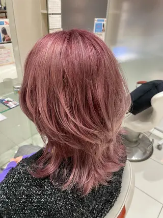 ミディアム カラー 金井 郁弥のヘアスタイル