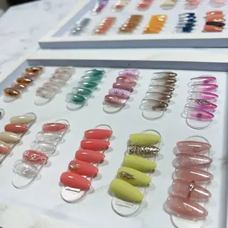 ネイル Quincy ネイル&アイラッシュのマツエク・マツパデザイン