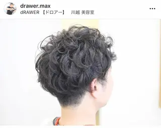 ミディアム パーマ メンズ 矢島 真樹のヘアスタイル