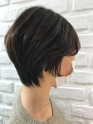 ショート 【暖色カラー特化】 中山由梨のヘアスタイル