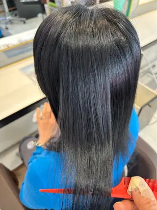 セミロング パーマ 小田切 栄司のヘアスタイル