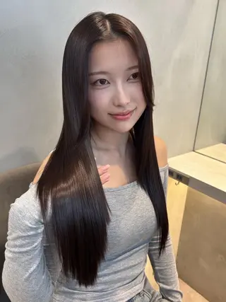 ロング GLROW 大宮のヘアスタイル