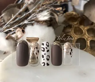ネイル Jolie Joieの眉毛・アイブロウイメージ