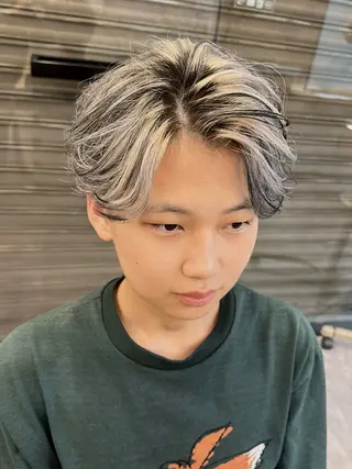 ショート カラー メンズ RICHAIR 長嶺旬佑のヘアスタイル
