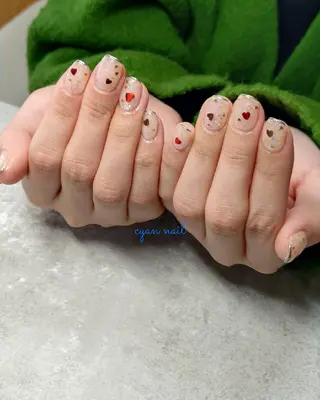 ネイル 佐藤 ちなつのネイルデザイン