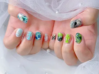 ネイル Queennail 北堀江AYAのネイルデザイン