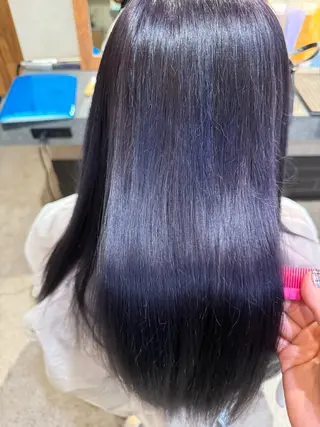 カラー 明 (めい)のヘアスタイル