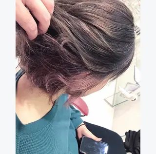 ショート カラー 【育休中】EARTH 荒井店HARUNAのヘアスタイル