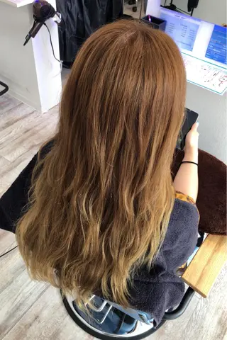 ロング カラー 白井 つづりのヘアスタイル