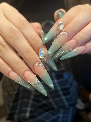 ネイル Luna Gladeのネイルデザイン
