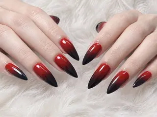 ネイル AURA NAIL 上前津のネイルデザイン