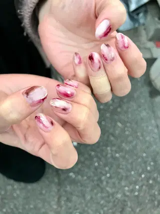 ネイル BEE NAILのネイルデザイン