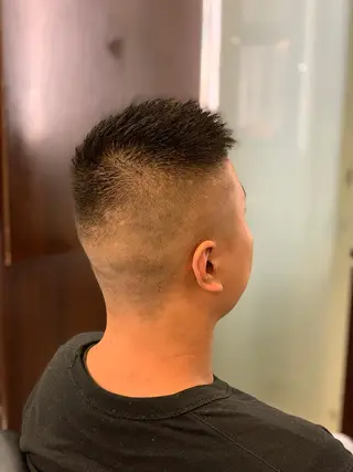 ショート メンズ 渡邊 絢のヘアスタイル