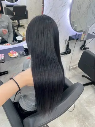 ロング 山田 ひよりのヘアスタイル