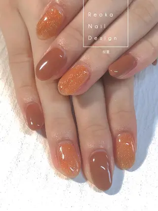 ミディアム ネイル Blowe ニュアンスのネイルデザイン