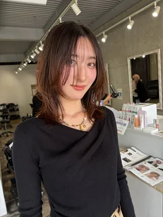 ミディアム eim AYUKAのヘアスタイル