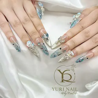 ネイル YURI Nail Funabashiのネイルデザイン