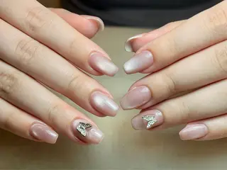 ネイル Z.Nail Yanのネイルデザイン