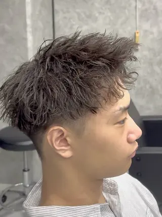 パーマ メンズ 🔥パーマ/メンズ カット特化🔥真裟斗のヘアスタイル