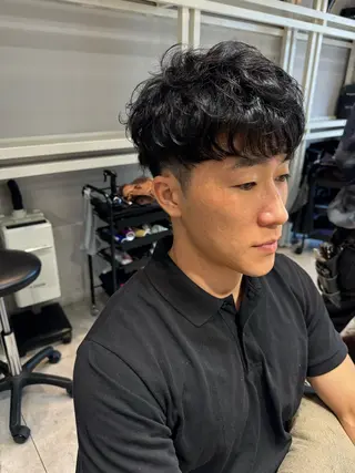 ショート パーマ メンズ 似合う髪型見つけます AYAKAのヘアスタイル