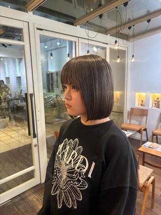 ミディアム カラー くいた あやなのヘアスタイル