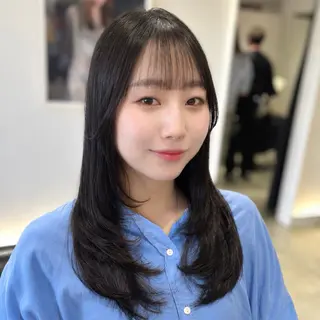 ロング 赤川優衣🩶耳ツボ/ レイヤーカット🩶のヘアスタイル