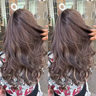 ロング カラー ハイライト/パーマ /ハイトーン/AOIのヘアスタイル
