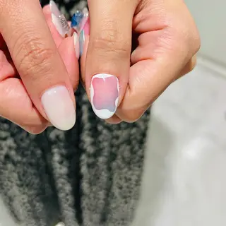 ネイル i+ söpö .nのネイルデザイン