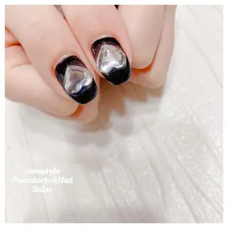 ミディアム ネイル 🐾enen style 🐾のネイルデザイン