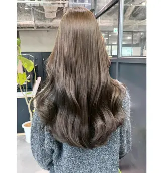 セミロング カラー ITbyALBUM 中野店のヘアスタイル
