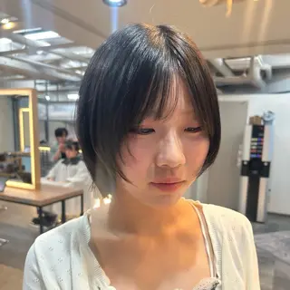 ショート レイヤー/ハイトーン 艶感/ririkaのヘアスタイル