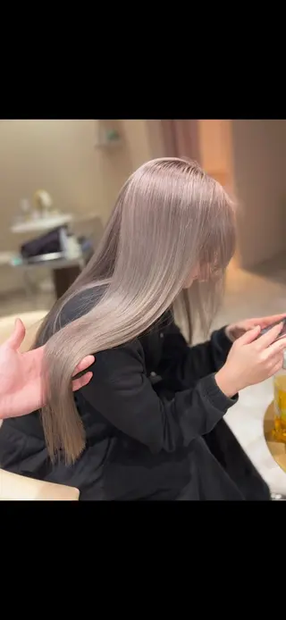 ロング ✨透明感カラー🫧 れんのヘアスタイル