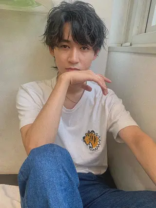 ショート パーマ メンズ 三矢 ちなつのヘアスタイル