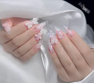 ネイル Lenie Nail Salonのネイルデザイン