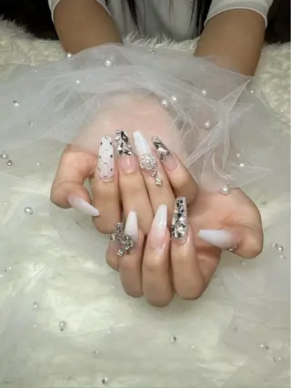 ネイル 🎀RU ALLY オーナーYUKINOのネイルデザイン