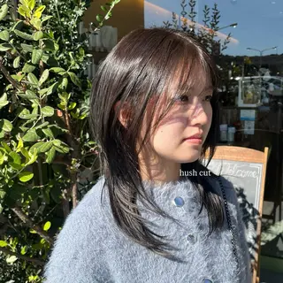 セミロング レイヤー/透明感艶 カラー丸山ななほのヘアスタイル