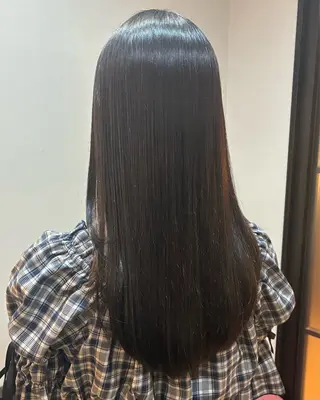 セミロング 柴田真衣 /ナチュラル/半個室のヘアスタイル