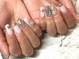 ネイル 韓国/ワンホン/長さ 出しつけ放題🎀のネイルデザイン