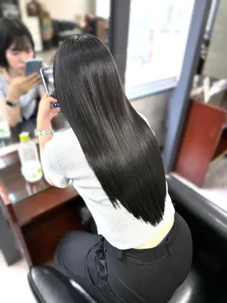 ロング 🇰🇷TOMO/ 韓国風/大阪🇰🇷のヘアスタイル