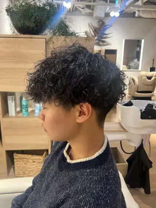 ショート パーマ メンズ 梅田茶屋町メンズ 専門美容師 山元一平のヘアスタイル