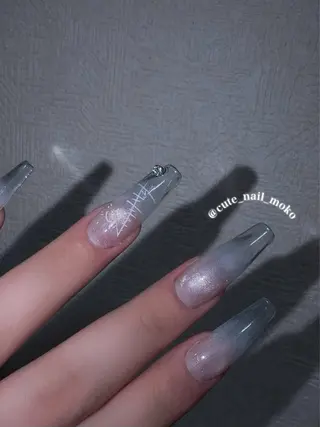ネイル ️🫧もこ オタク×ワンホン🫧のネイルデザイン