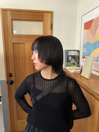 ミディアム 伊賀 海優のヘアスタイル