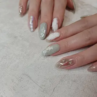 ネイル Lunabloom. yurinaのネイルデザイン