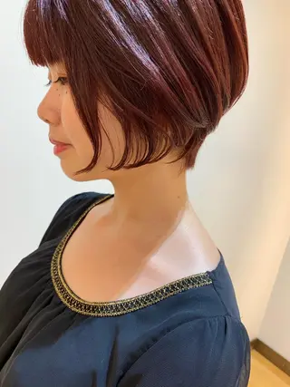 ショート カラー 齊藤 衣梨佳のヘアスタイル