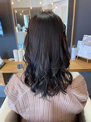 ミディアム ヘアアレンジ CoCooN Hiromiのヘアスタイル