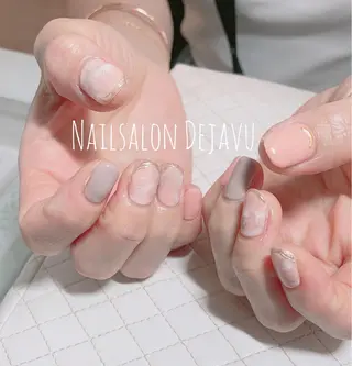 ネイル Nail salon Dejavu 🌿のネイルデザイン